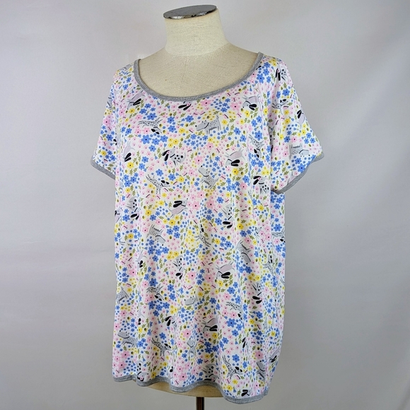Pillow Talk PJ Set Short Sleeve Top Shorts Dogs Bees Flowers Print S NWT - Picture 4 of 9